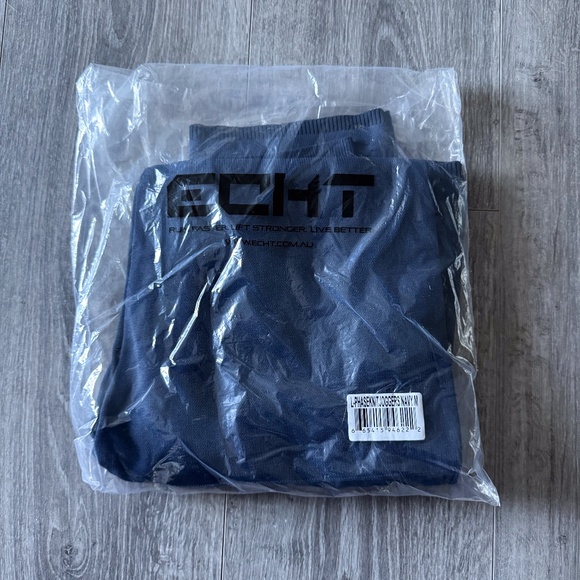 Echt ‘L-Phase Knit’ Women's Joggers - Picture 3 of 3